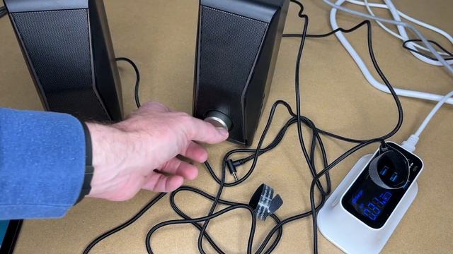 Nylavee USB Powered RGB Bluetooth/Wired Speakers смотреть онлайн