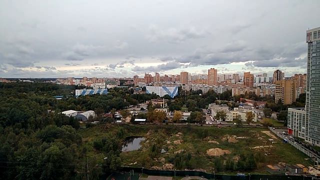 Первое утро дома... смотреть онлайн