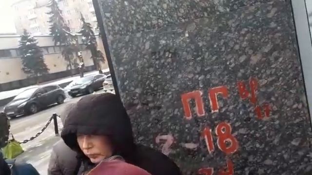 В последний путь Виктор Мережко ... дом кино вечная память ему и пусть земля будет пухом... смотреть онлайн