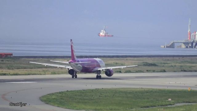 [4K] Flying Peach. Takeoff at Osaka Kansai /フライングピーチ A320 関西国際空港 / Летающий персик Взлет Airbus A32 смотреть онлайн