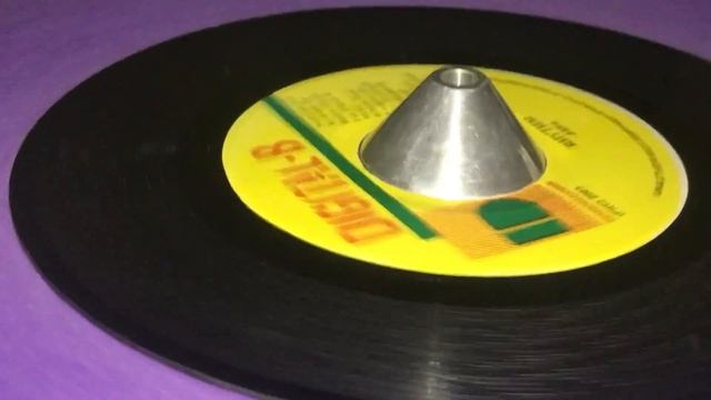 Java Rhythm (SIZZLA ~ Why Should I, Java Riddim, B Side) смотреть онлайн