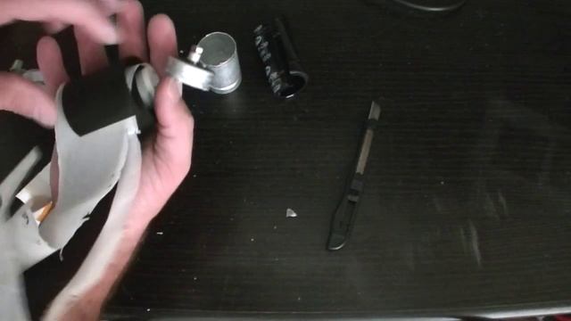 Inside Look Of A Supercapacitor vs Electrolytic Capacitor смотреть онлайн