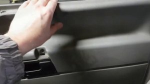 Как снять обшивку двери на Т4