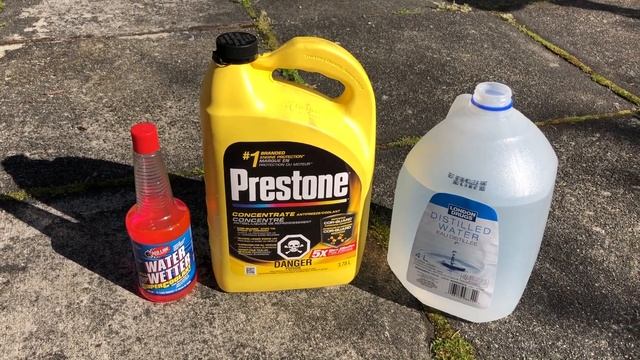 How to Coolant Flush a Yamaha FZ6 смотреть онлайн