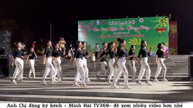 Nhảy Shuffle Dance Đẹp Nhất // CLB Shuffle Dance Quảng Trường Vĩnh Yên Biểu Diễn смотреть онлайн