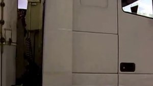 Уроки езды на грузовике DAF-105