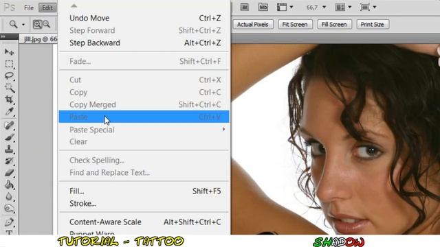 Tutorial Photoshop CS5 - How to apply a tribal tattoo смотреть онлайн