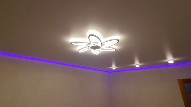 Парящий потолок с RGB подсветкой в Костроме смотреть онлайн