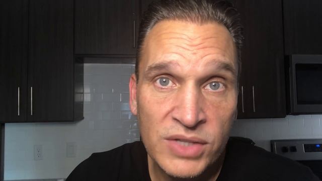 Man Arrested For Using CPN's смотреть онлайн