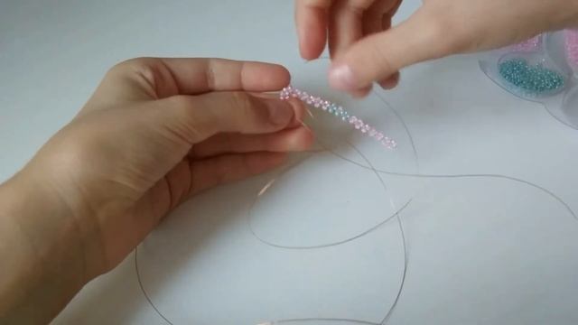 Обручка з бісеру з сердечком смотреть онлайн