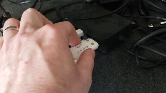 SD Card Reader for iPhone Android and PC смотреть онлайн
