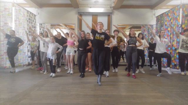 EVERGLOW - ADIOS Cover Dance Русский Туториал смотреть онлайн