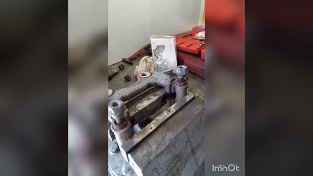 направляющие тормозного суппорта ~ РеноМаг Ремонт Рено смотреть онлайн