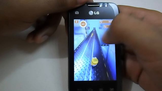 LG L35 Dual Smartphone - Video Unboxing e Resenha смотреть онлайн