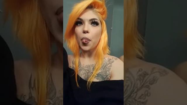 Язык как у змеи смотреть онлайн