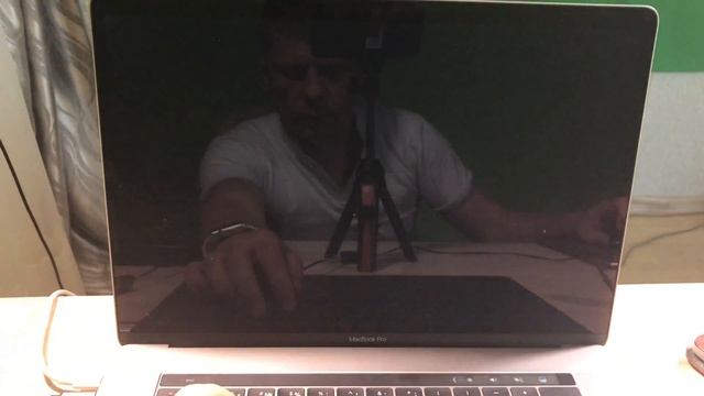 Сравнение в играх MacBook Pro 13 и MacBook Pro 15 2017 смотреть онлайн