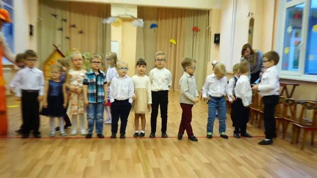 Детский сад 95 Спб, Калининский район, Праздник Осени, Группа 3 "Солнышко" Ч.3 смотреть онлайн