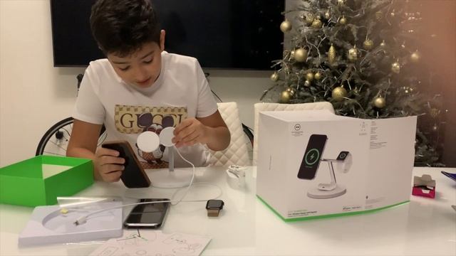 ТРОЙНАЯ ЗАРЯДКА ДЛЯ АЙФОН 12 ОТ BELKIN смотреть онлайн