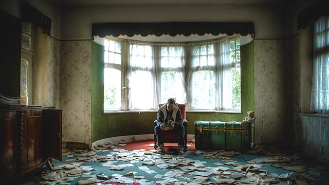 Demis Roussos - "From Souvenirs To Souvenirs" смотреть онлайн