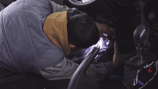 Перетяжка и реставрация салона автомобиля Ford Fiesta 2019 из Америки смотреть онлайн