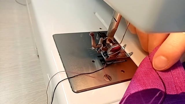 Шикарное платье со шлейфом смотреть онлайн