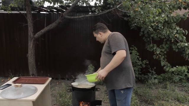 Суп гороховый с копченостями. Пошаговый рецепт смотреть онлайн