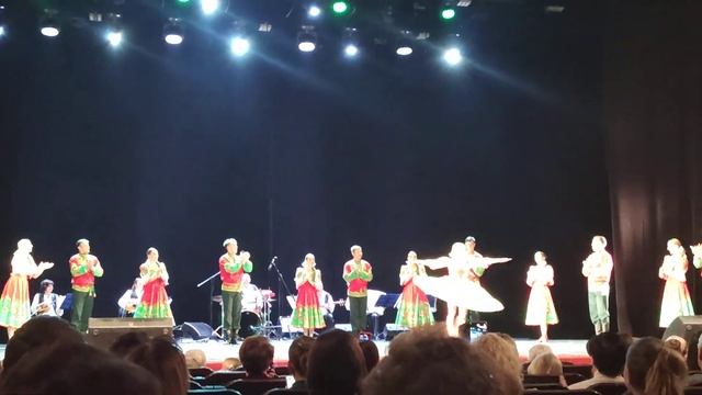 23.09.2023. Ансамбль русского танца «Огоньки» в Тюменской филармонии. смотреть онлайн