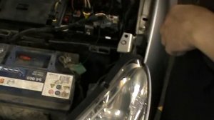 Замена реле бензонасоса — Peugeot 407