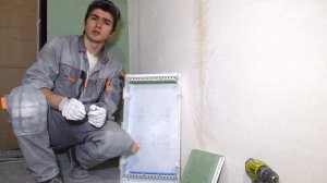 Установка щита ABB Mistral в гипсокартон