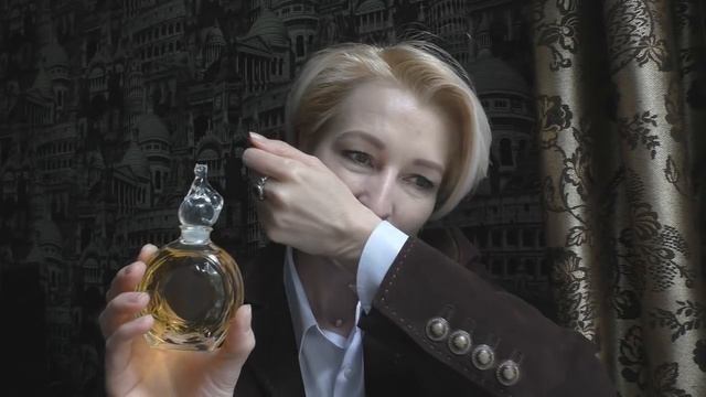 Парфюм Cartier Panthere смотреть онлайн