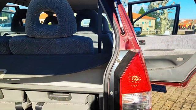 MITSUBISHI SPACE WAGON GTI 2.4 150CV смотреть онлайн