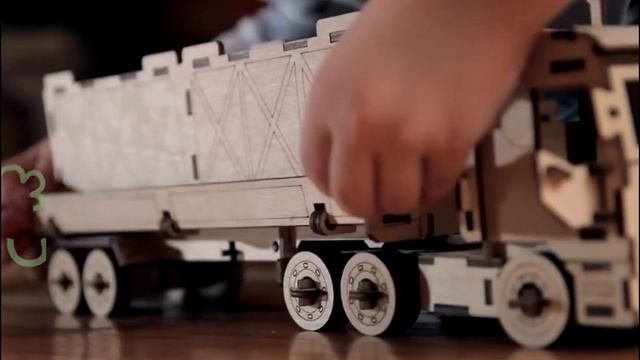 Кукольный домик для Барби С ЛИФТОМ и КАЧЕЛЯМИ смотреть онлайн