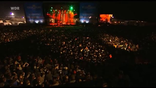 Arctic Monkeys - Balaclava + Fake Tales Of Francisco (Live Rock Am Ring 2007) смотреть онлайн