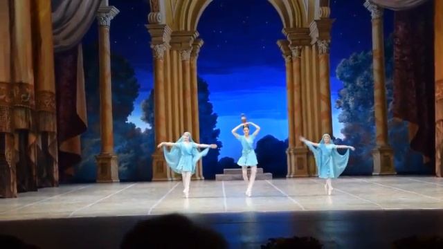 Самарское хореографическое училище-танец Ману Горяйнова Ангелина смотреть онлайн