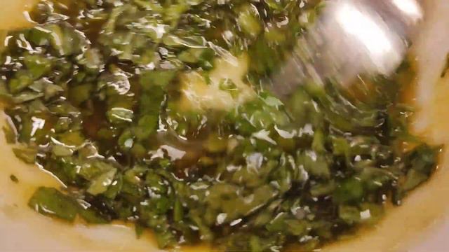 Leckere Tomaten-Vorspeise in wenigen Minuten zubereitet! смотреть онлайн