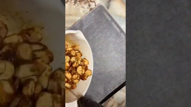 ❤?вкуснее, чем в магазине СУХАРИКИ ПО-ДОМАШНЕМУ??ГРЕНЬКИ К ПИВУ??сухарики из БАРАНОК??мм как вкусно смотреть онлайн