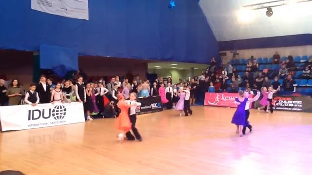 Зимняя звезда 2015 Е-9 и мл Медленный вальс смотреть онлайн