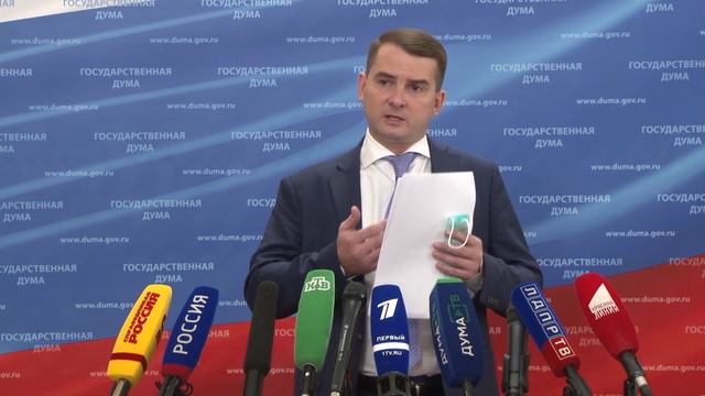 Первый пост: число россиян, живущих за чертой бедности, приблизилось к 20 миллионам... смотреть онлайн