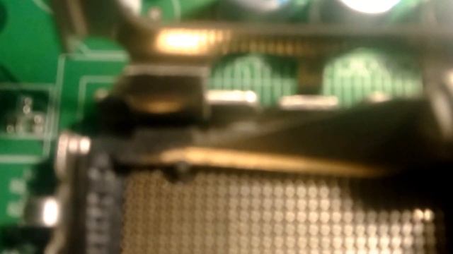 Intel Socket 775 - Removing Tab for 771 Processor - Part 1 смотреть онлайн