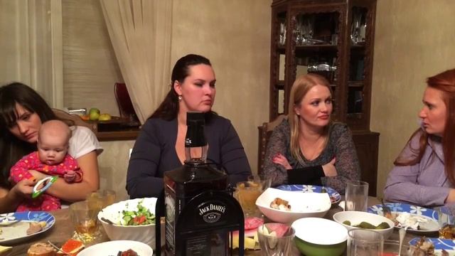 Одни Дома Мира Святик смотреть онлайн
