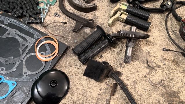 ИЖ ПЛАНЕТА 5 / ИЖ ЮПИТЕР 5 Большая партия запчастей смотреть онлайн