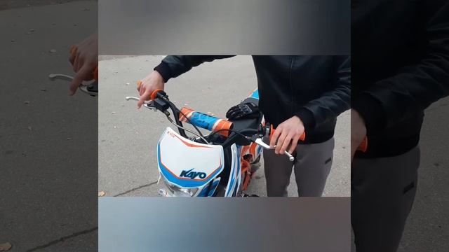 Как научиться делать Wheelie на ПИТ - БАЙКЕ Kayo Basic YX125 KRZ смотреть онлайн