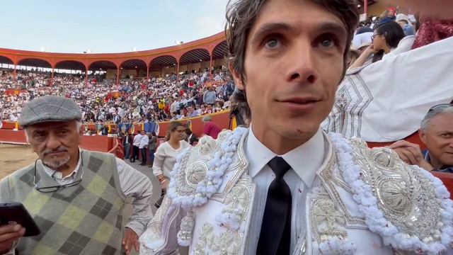 ACHO 2023 - 3era corrida | Castella declara tras ganar 2 orejas del 4° toro de la tarde - Dom 12 no смотреть онлайн