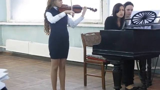 Бетховен "Менуэт". Исполняет Мария Ревина, 11лет смотреть онлайн