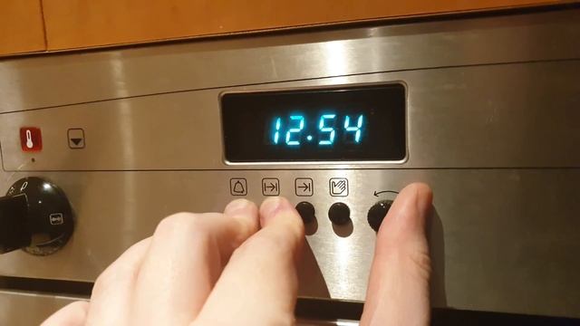 How to set the clock on a NEFF or Electrolux or Siemens Oven смотреть онлайн
