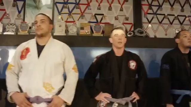 Uchi-Komi с коленями (левый корал + правый аперкот под левое плечо) смотреть онлайн