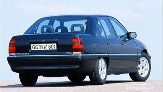 Opel Omega 2.6 GL смотреть онлайн