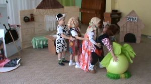 Театрализованная постановка "Репка" младшая группа