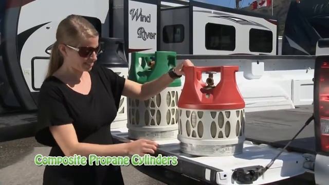 Автодома от Kelowna RVs комплектуются не только удобными спальными местами, но и легкими баллонами! смотреть онлайн