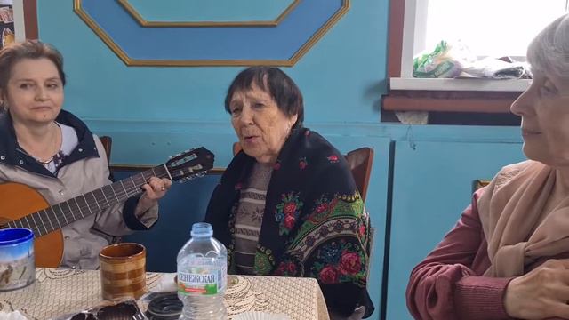 Солистка вокально-хорового ансамбля Лира-участница Голос 60+ Людмила Пахомова смотреть онлайн
